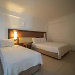 Zuzuu Hotel *
