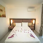 Zuzuu * Ortakent