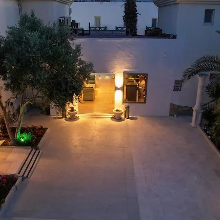 Otel Zuzuu