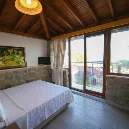 Zuzuu Otel Ortakent